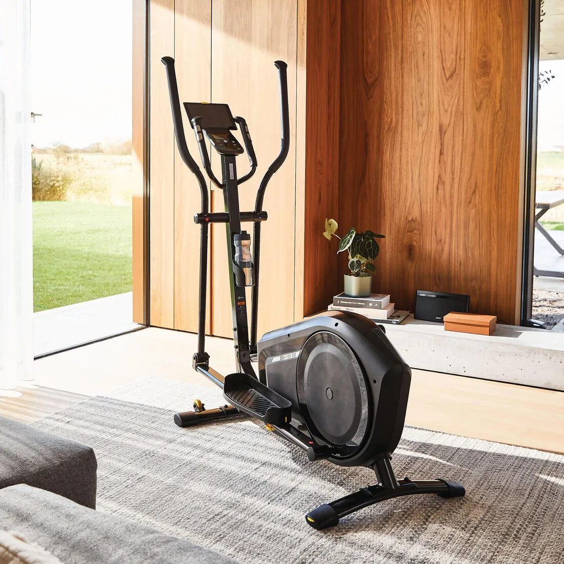 Cross Trainer Self-Powered & Connected, E-Connected & Kinomap - EL520B (2022)