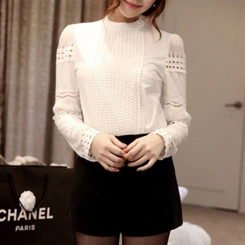 Emma™ - White Lace Long Sleeved Blouse