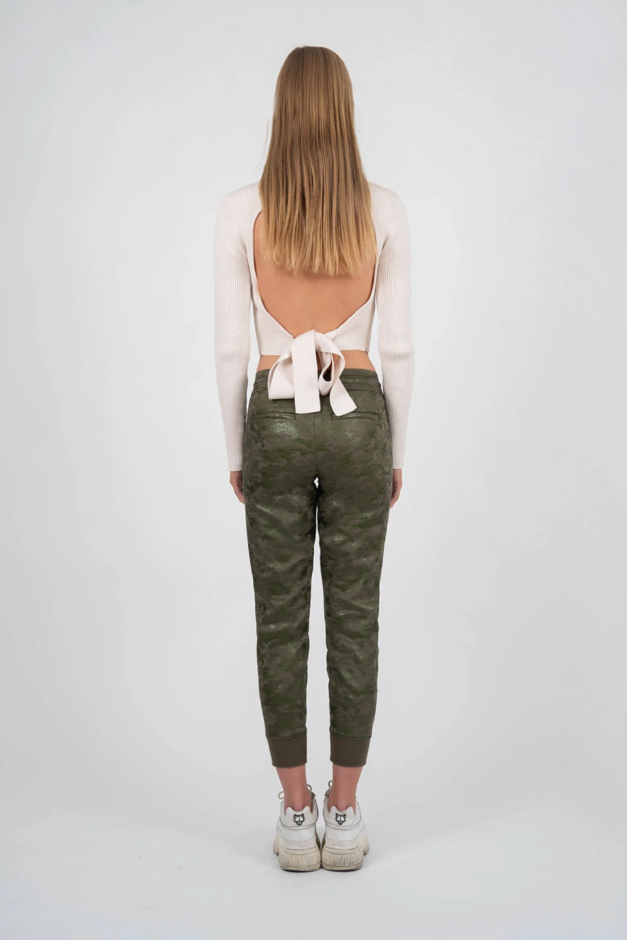 Jolie Glossed Camo Trek Pant