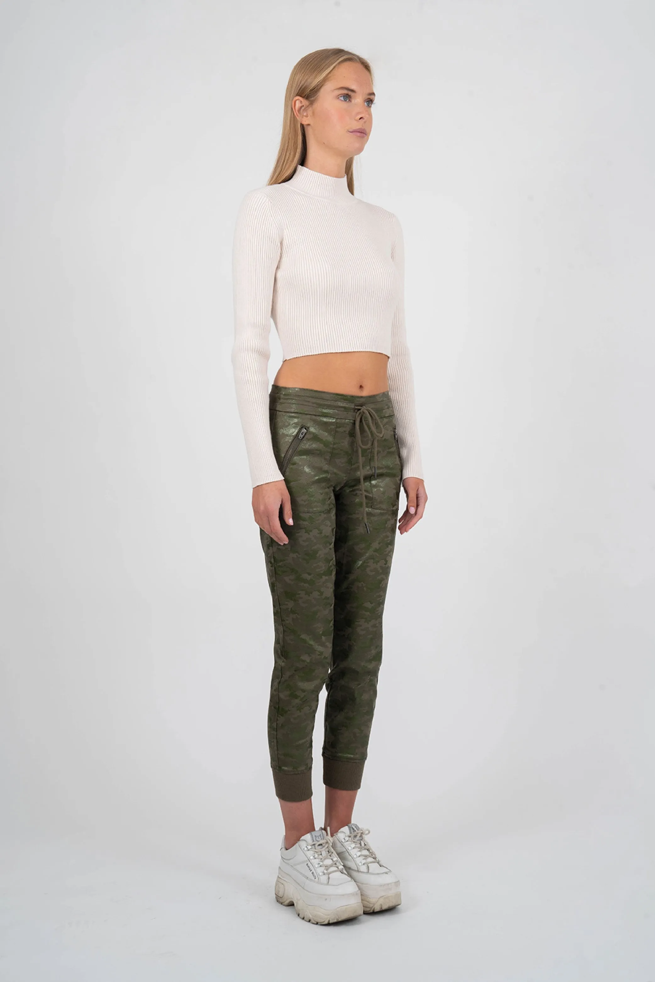 Jolie Glossed Camo Trek Pant