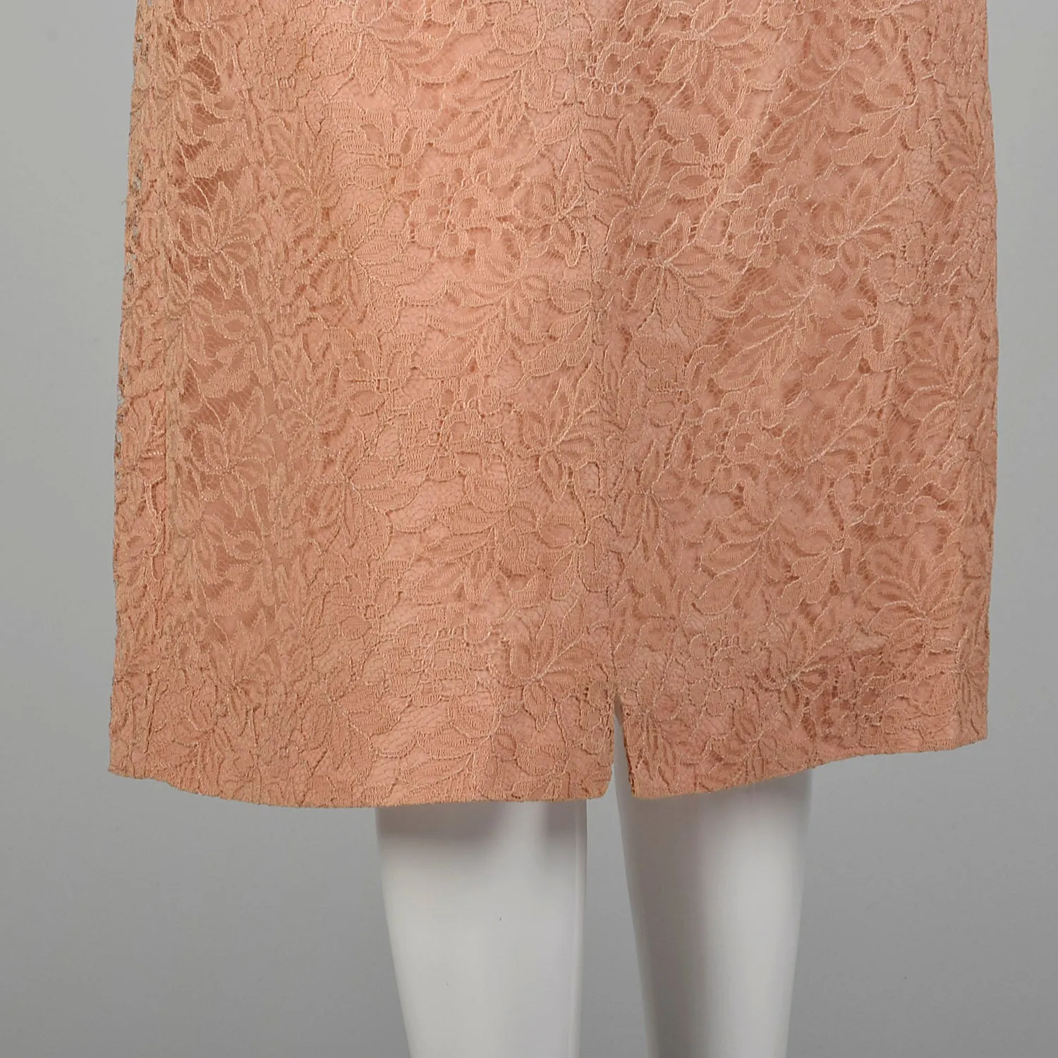 Medium-XL 1960s Pink Lace Maternity Skirt Set