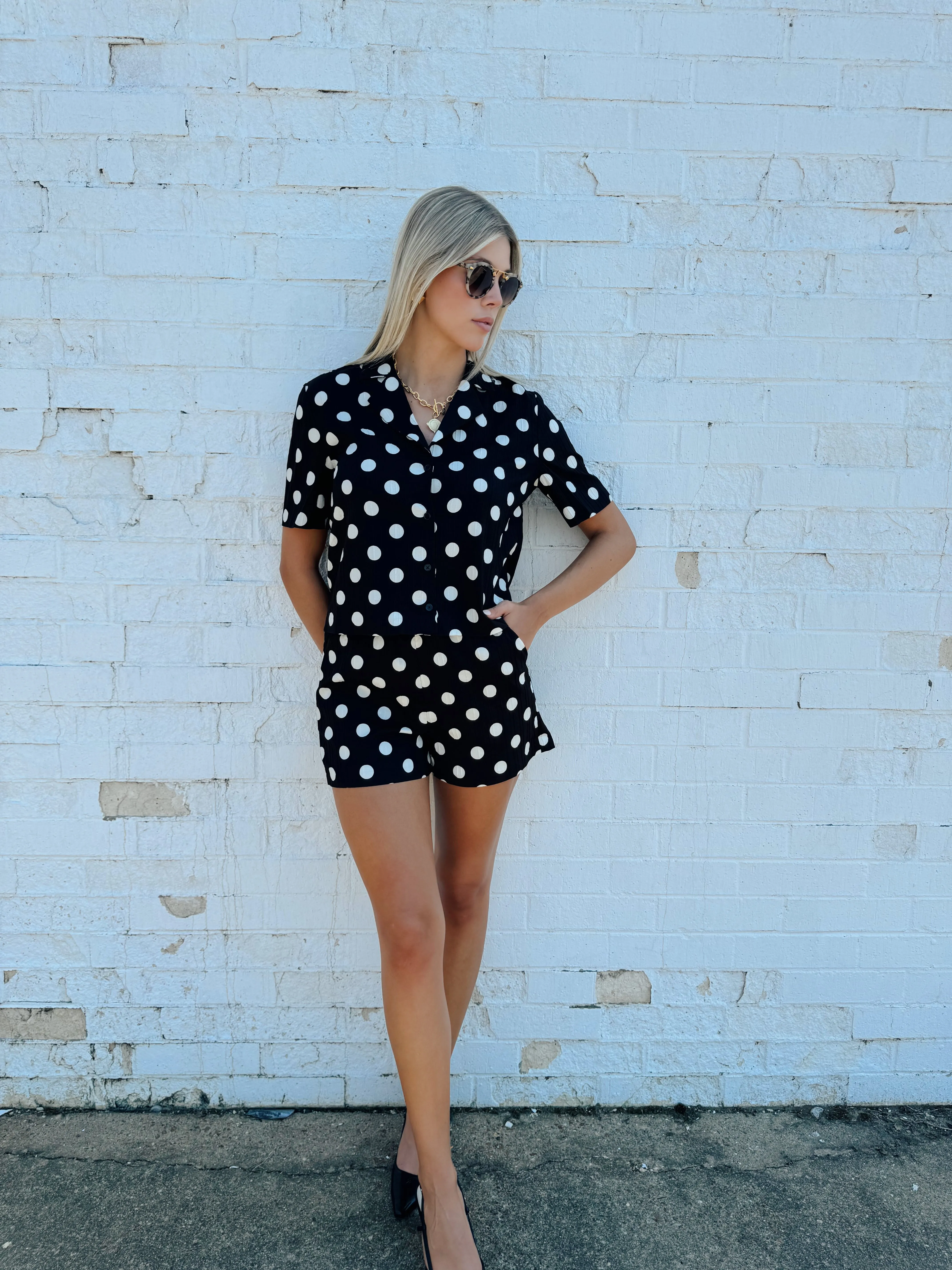 TEXTURED DOT SHIRT