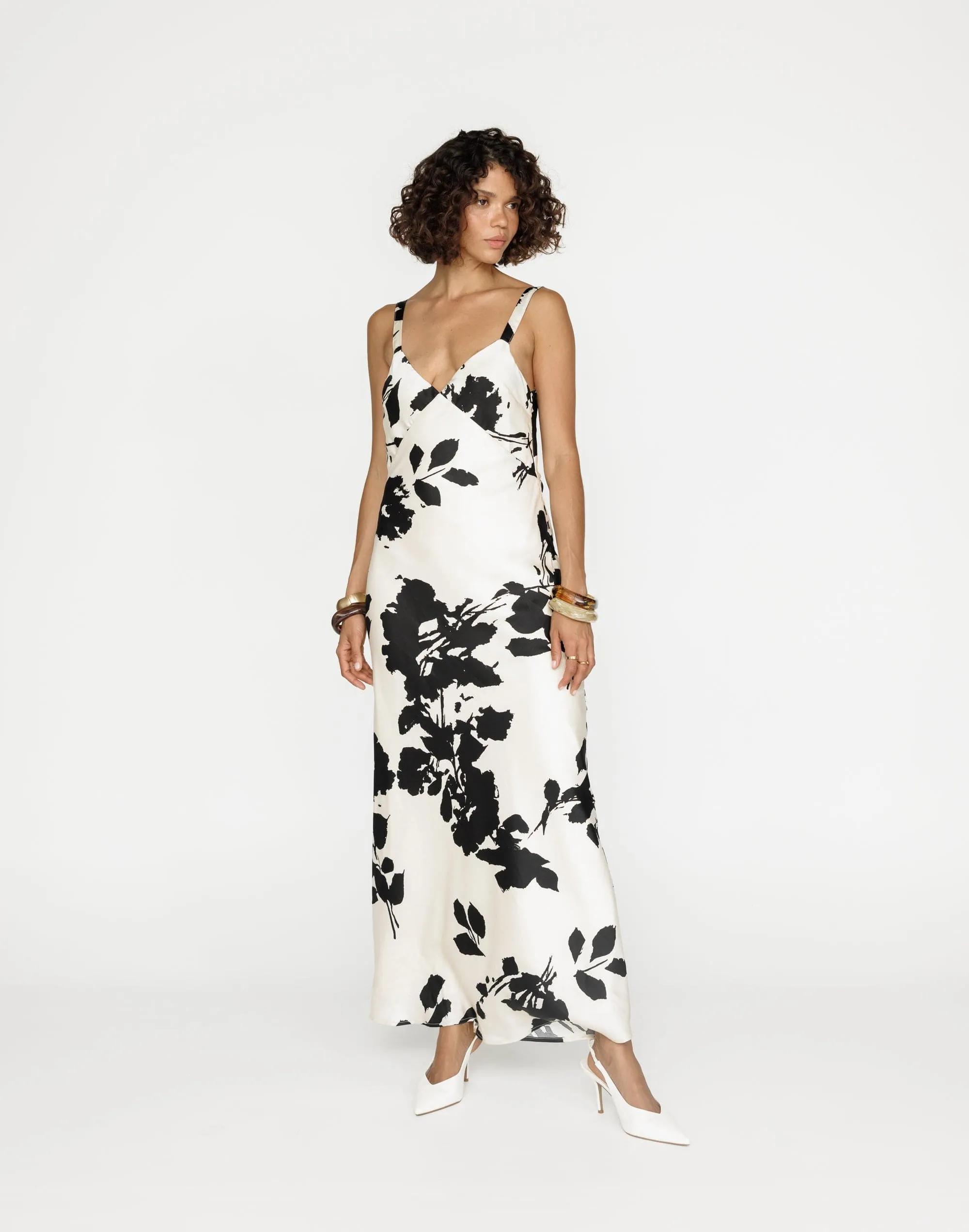 Zaya Maxi Dress (Noir Bloom)